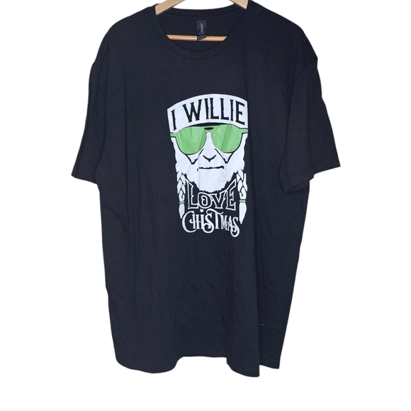 Willie Nelson I Willie Love Chistmas Graphic on Gildan Softstyle Tee Size XL - Picture 1 of 7